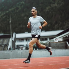 Polar - Polar Vantage V 3 Vantage V3 3,53 cm (1.39") AMOLED Digital 454 x 454 Pixeles Pantalla táctil Negro GPS (satélite) - Nuevo